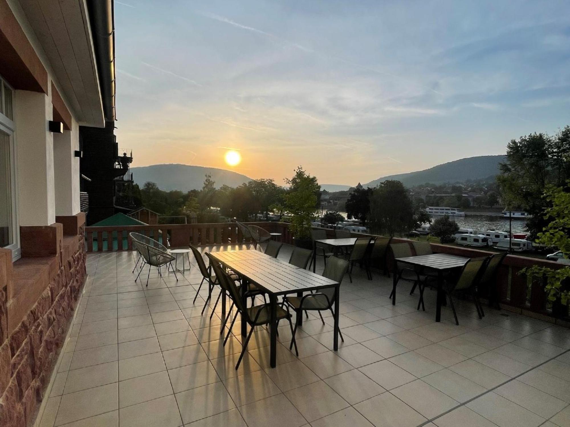 Mainterrasse Panorama Apartments Miltenberg Exterior photo